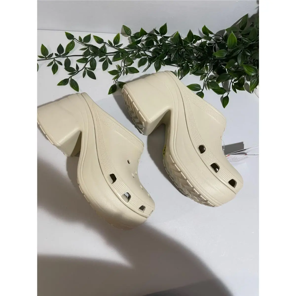 Crocs shoes - Crocs Siren - Siren - Beige 1