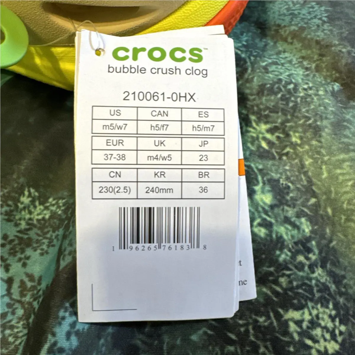 Crocs shoes - CROCS Bubble Crush Clog - Bubble Crush Clog - Sesame 4