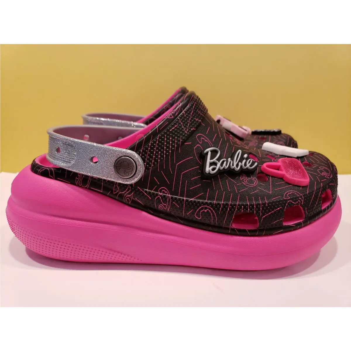 Crocs shoes - Pink 2