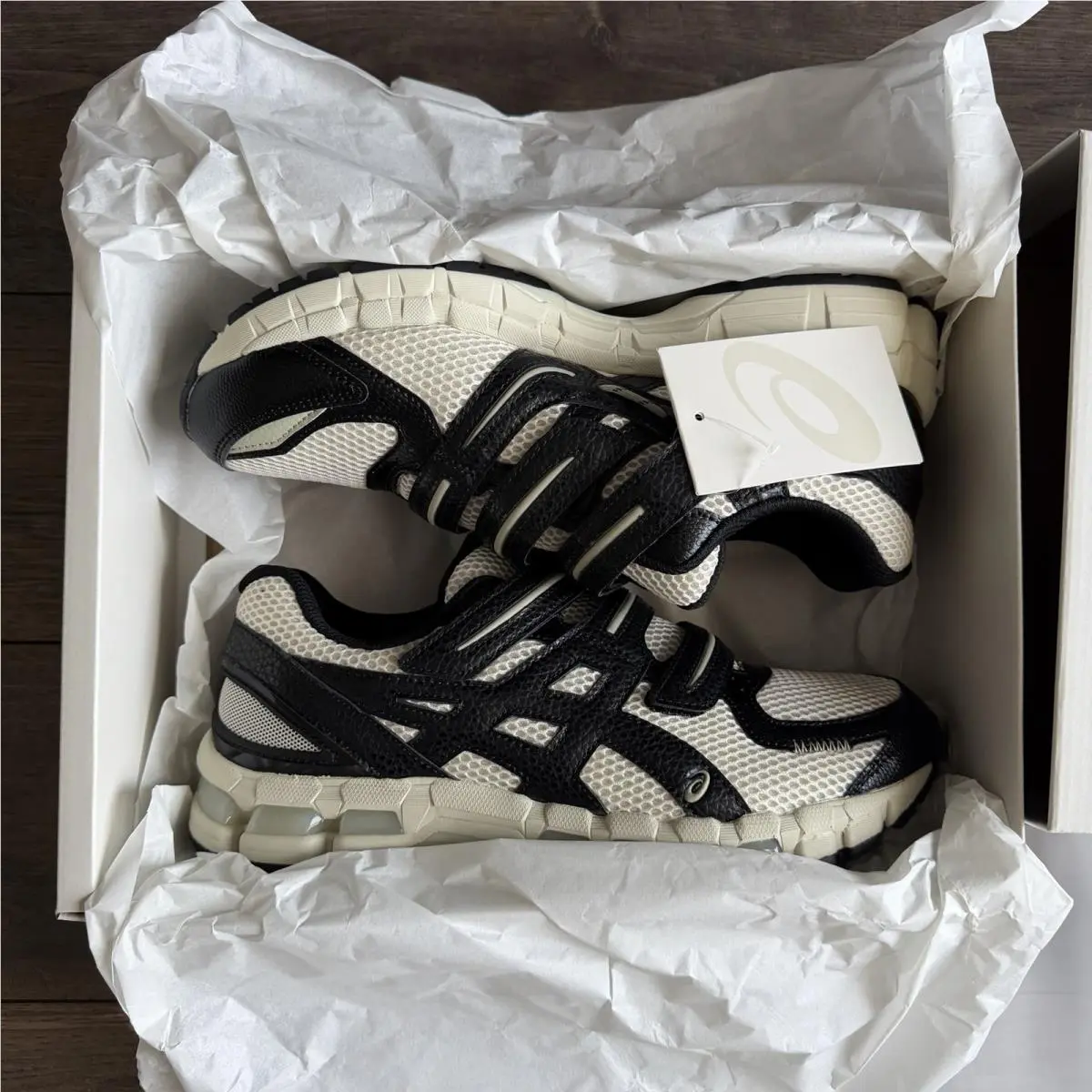 Asics shoes - ASICS Gel Kayano 20 - Gel Kayano - 1203A499-020 - Black And White (UPC: 4570158093866) 4