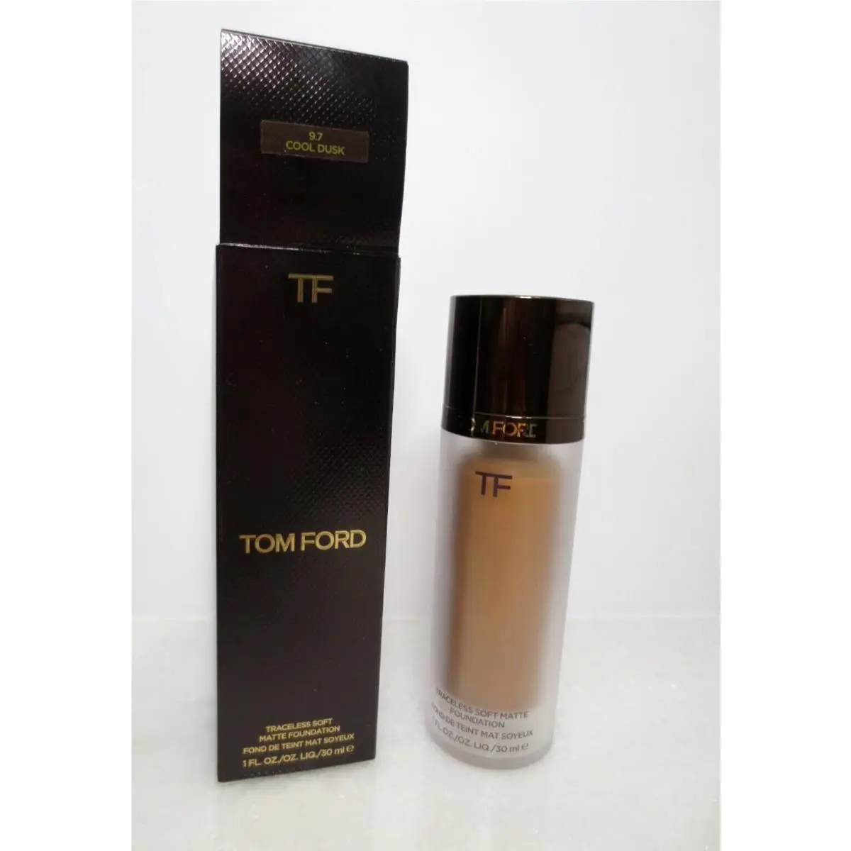 Tom Ford Traceless Soft Matte Foundation Shade 9.7 Cool Dusk 1 OZ Boxed