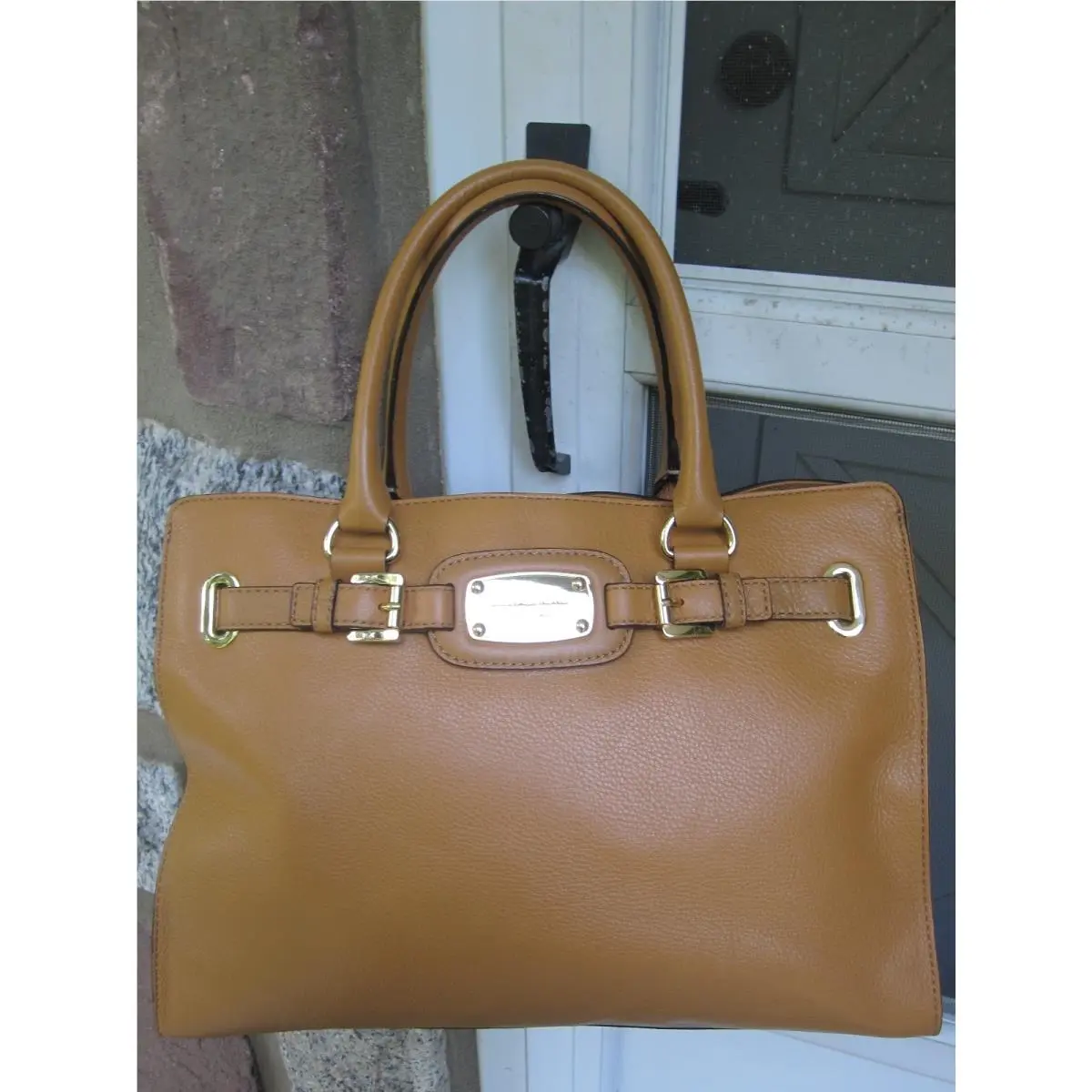 Large Leather Hamilton E/w Tan Tote by Michael Kors