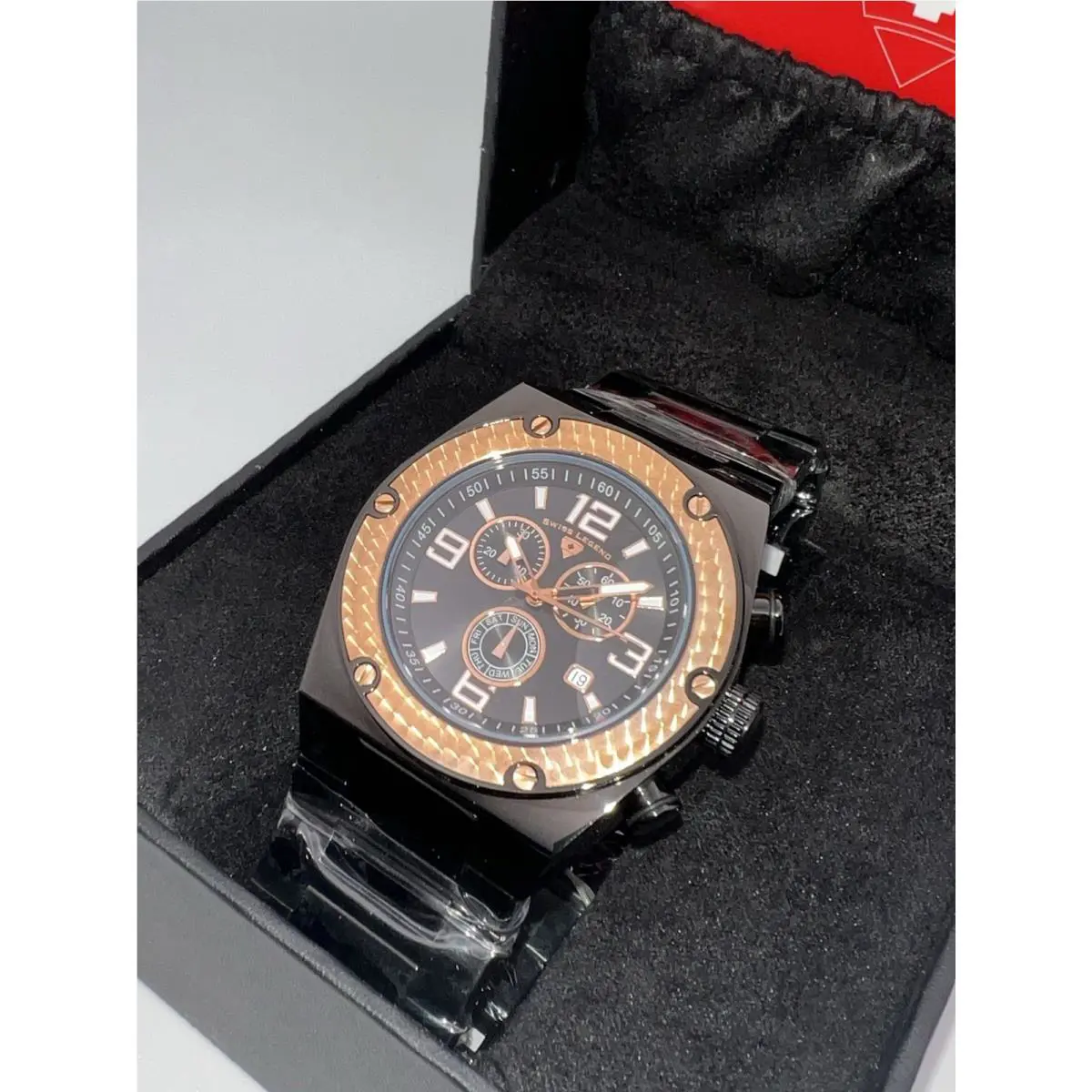 Swiss Legend Throttle 40025P Chronograph Black Dial Hammered Gold Bezel