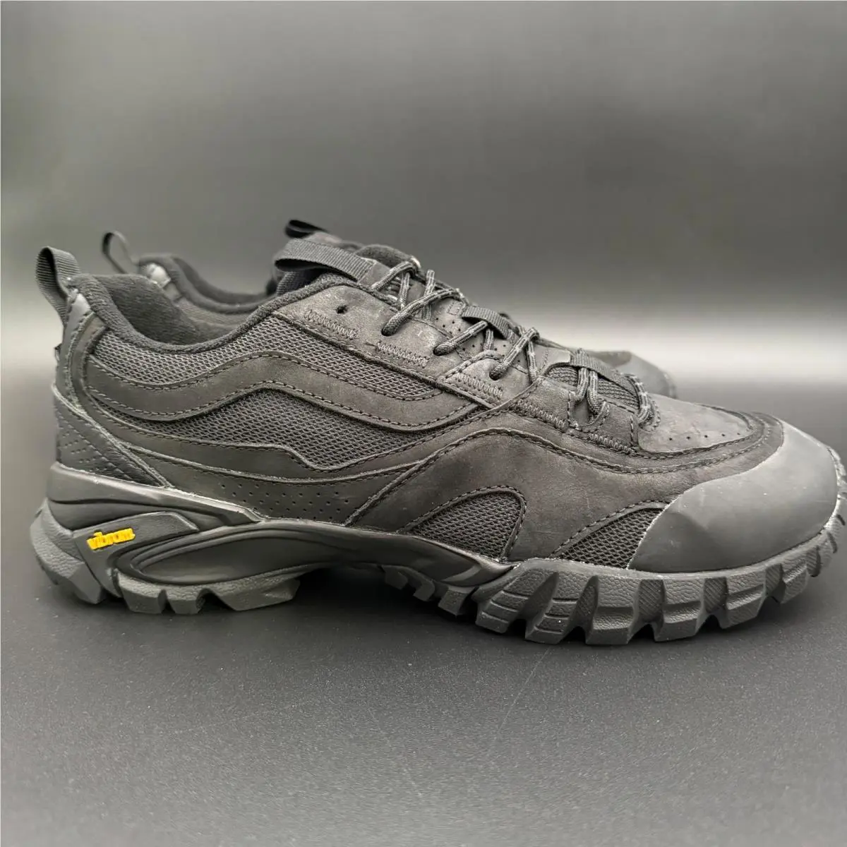 Vans shoes - VANS Speed Vibram - Speed Vibram - VN000CSCBKA - Black 0