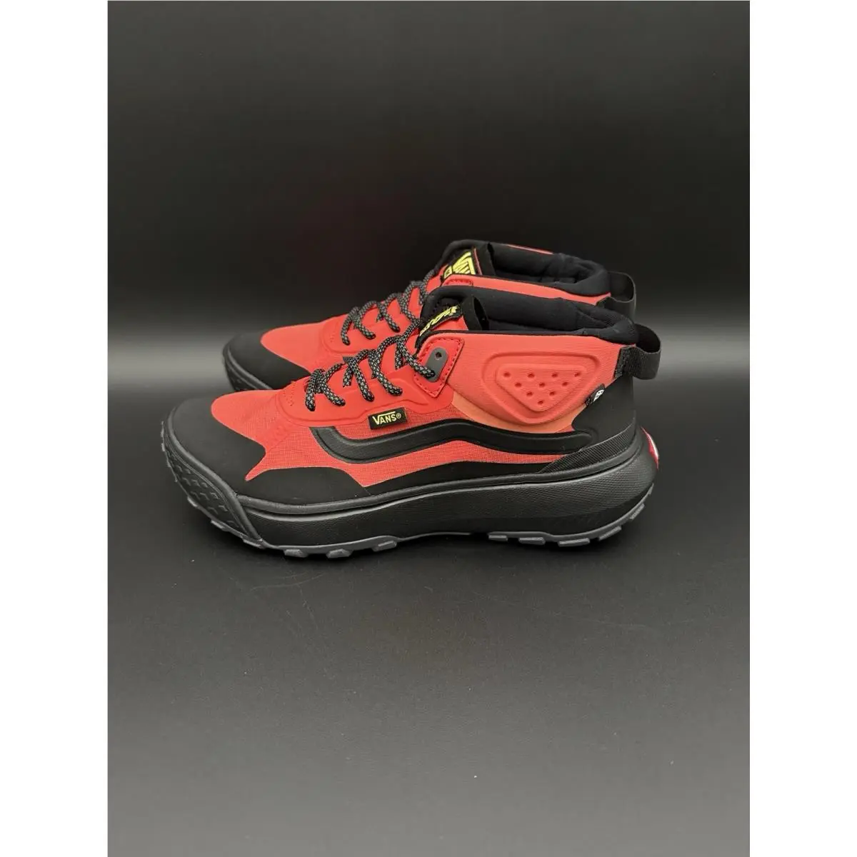 Vans shoes - VANS MTE - MTE - VN000CVVORB - Orange 20