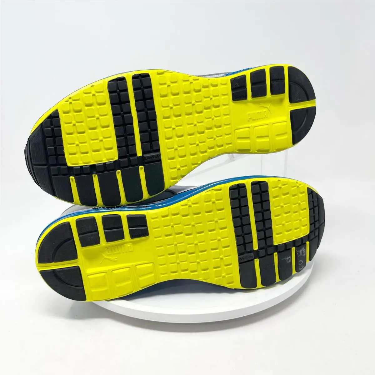 Puma shoes - Gray 3