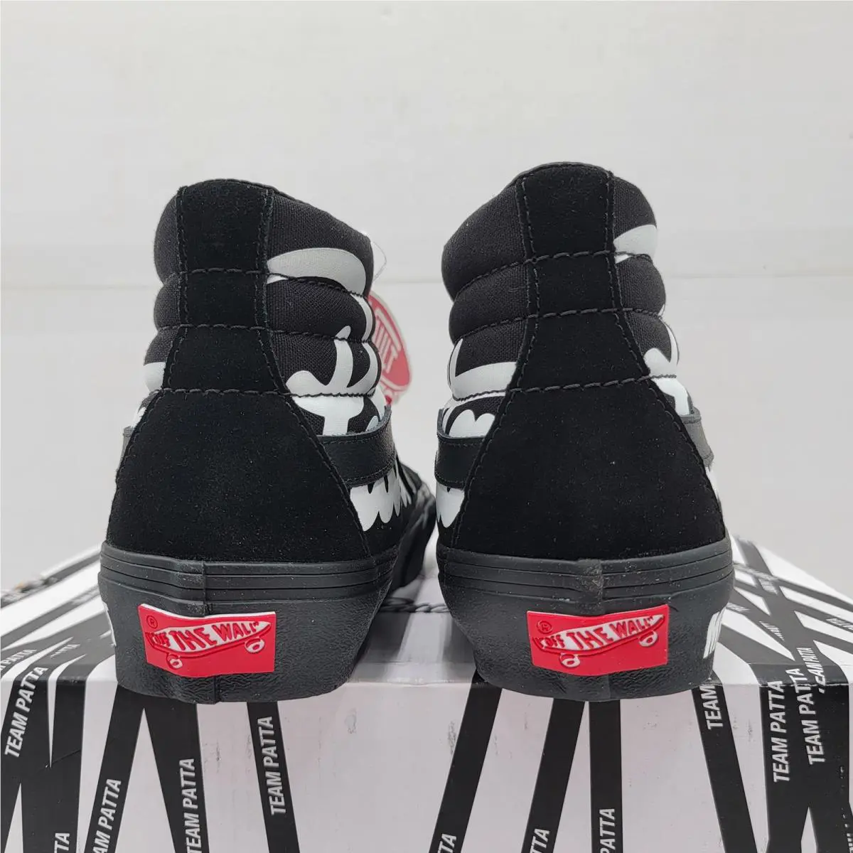 Vans shoes - Vans Sk8-Hi Reissue VI Patta Mean Eyed Cat - VN0A4BVH5X0 - Black 3
