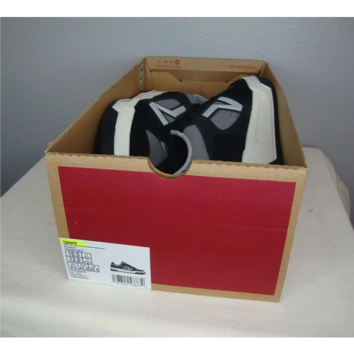 Vans shoes - VANS Upland - Upland - VN000D1HBOV - Black (UPC: 197804588442) 8