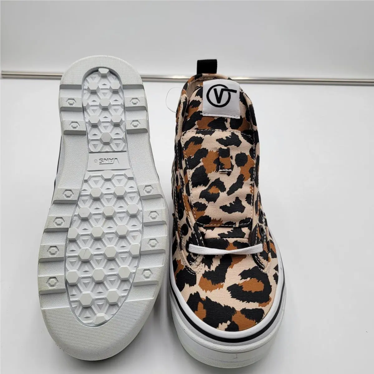 Vans shoes - White 3