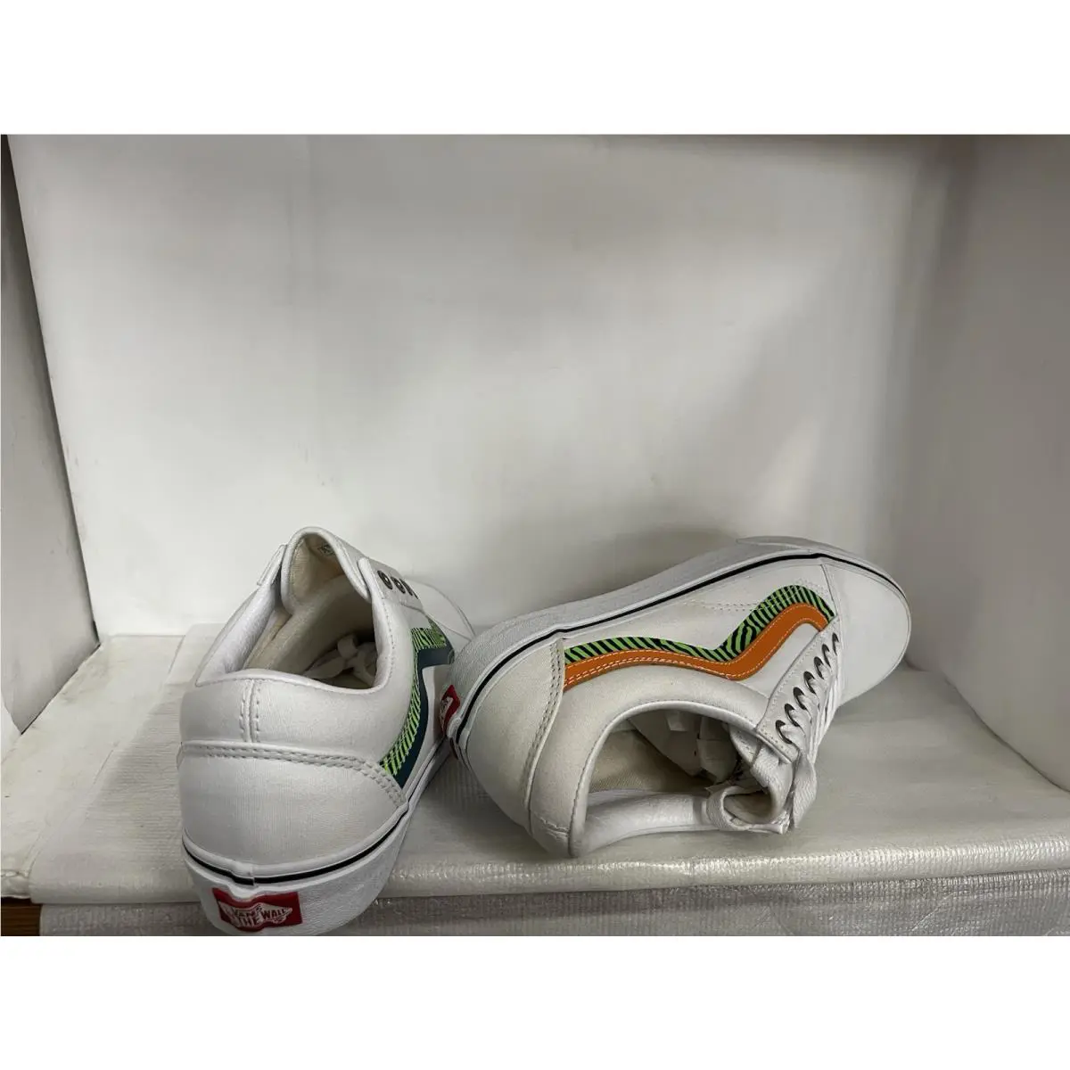 Vans shoes - VANS Old Skool - Old Skool - VN0A3WKT4S4 - White (UPC: 194902690916) 2