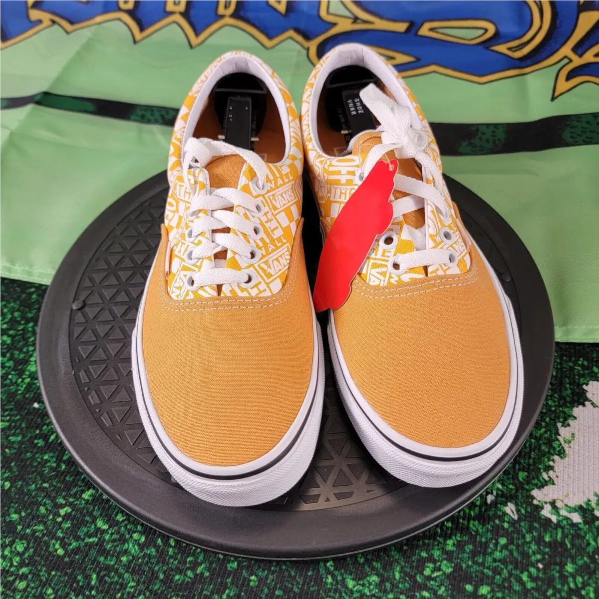 Vans shoes - VANS Off The Wall - Off The Wall - Gold (UPC: 194902604715) 2