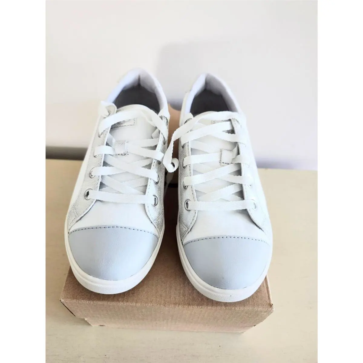 UGG shoes - UGG Calix Glitter - Calix Glitter - White (UPC: 195719511654) 0