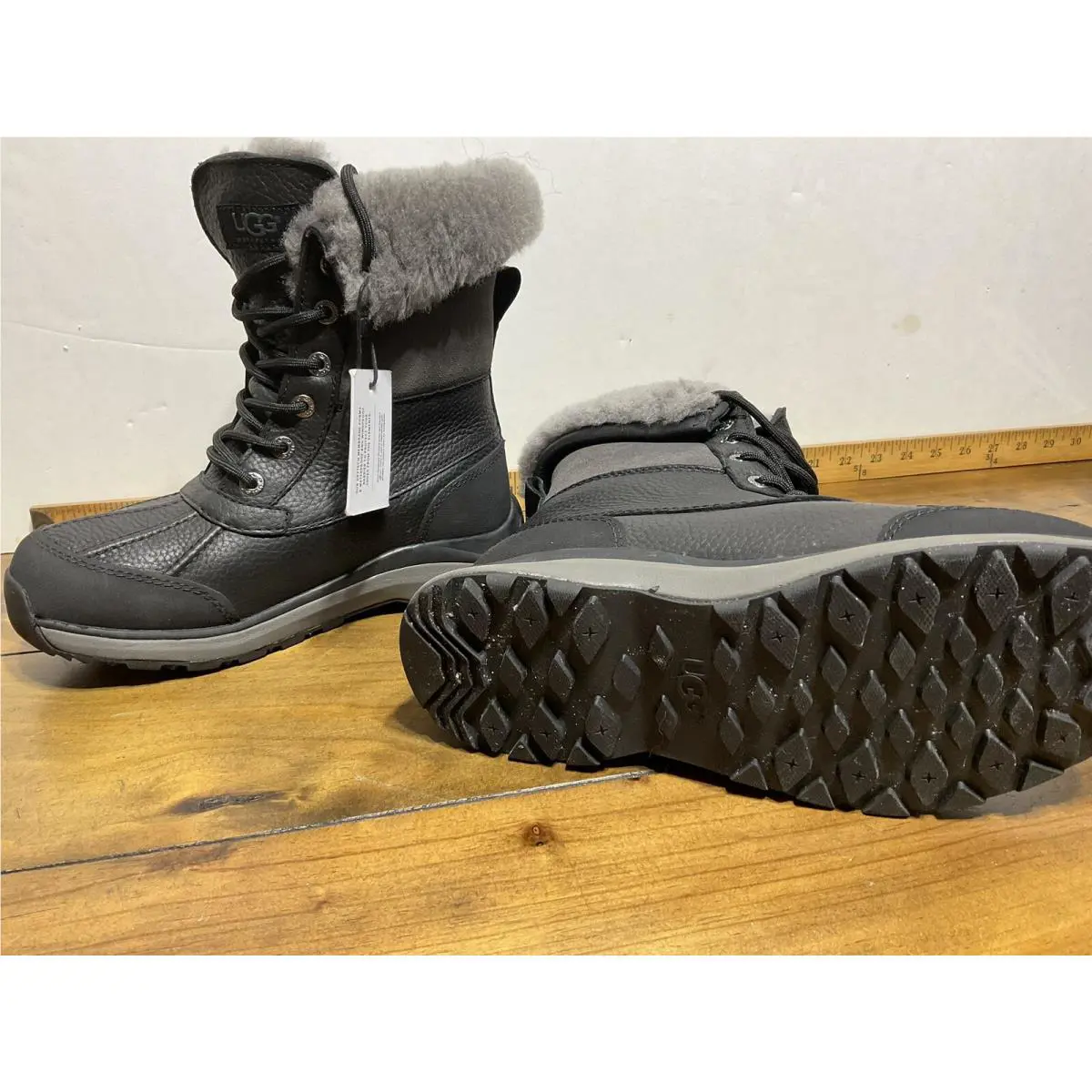 UGG shoes - UGG Australia Adirondack - Australia Adirondack - Black 10