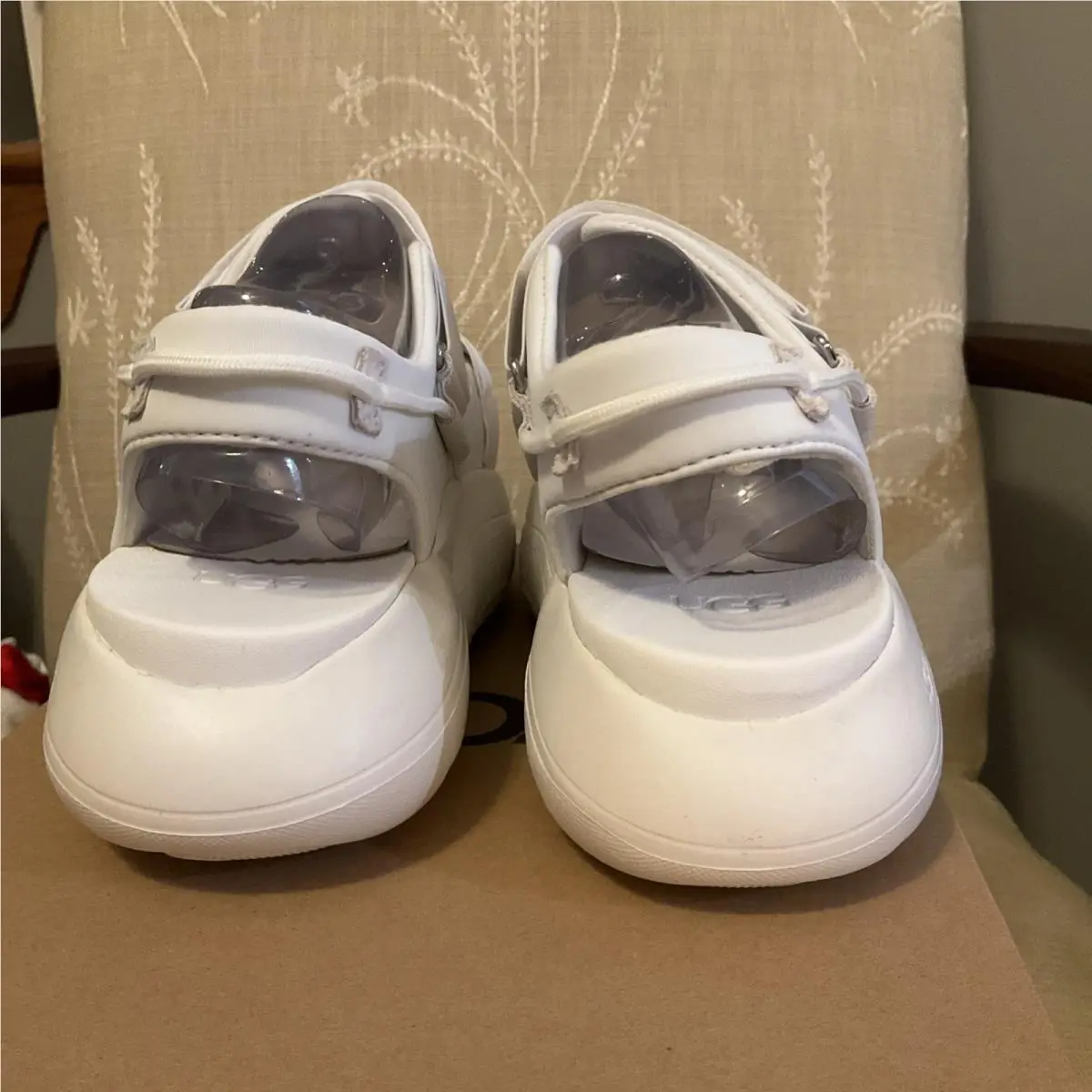 UGG shoes - UGG La Cloud Sport Sandal - White 2