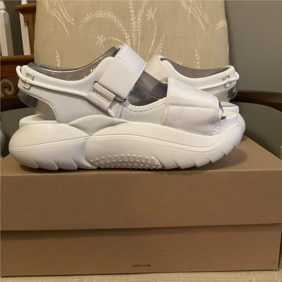 UGG shoes - UGG La Cloud Sport Sandal - White 5