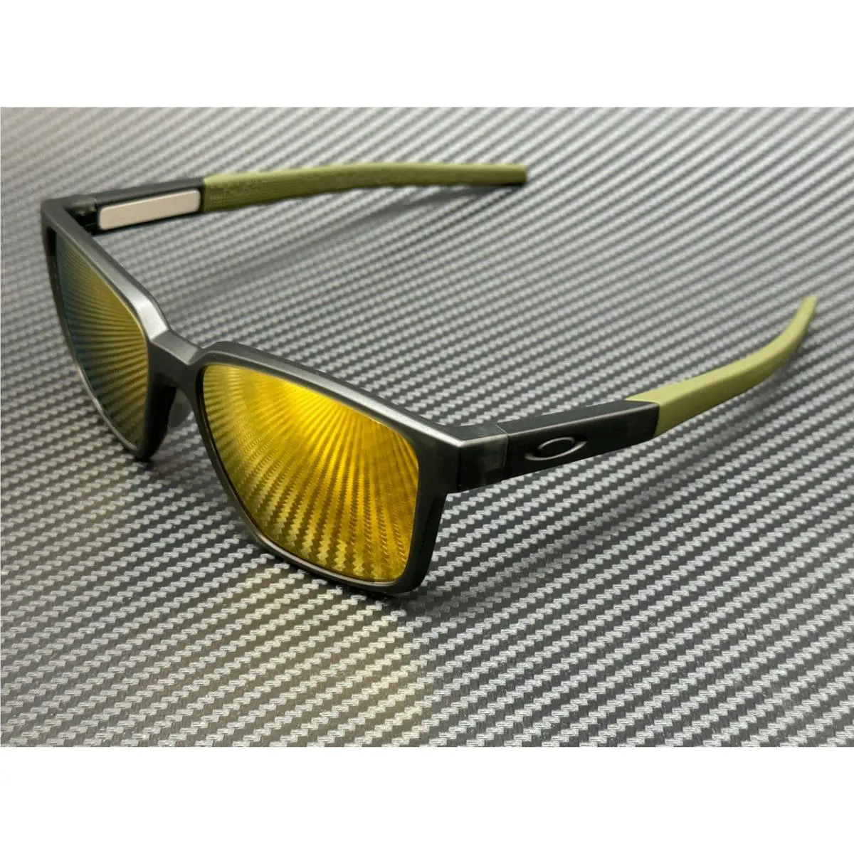 Oakley OO9430 06 Matte Olive Prizm 24K Polarized Men`s 57 mm Sunglasses