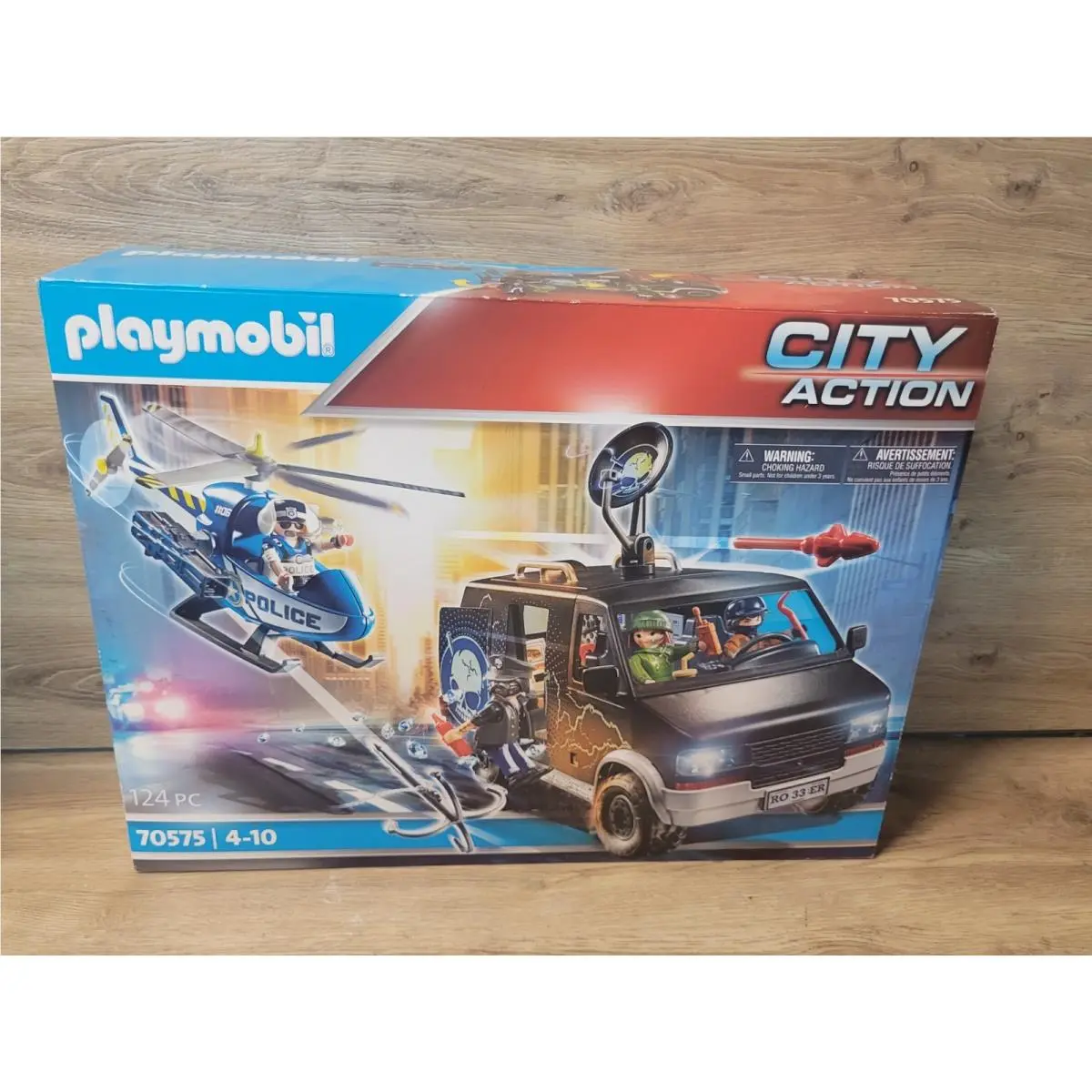 Playmobil 70575 City Action Helicopter Pursuit with Run Away Van 124 PC