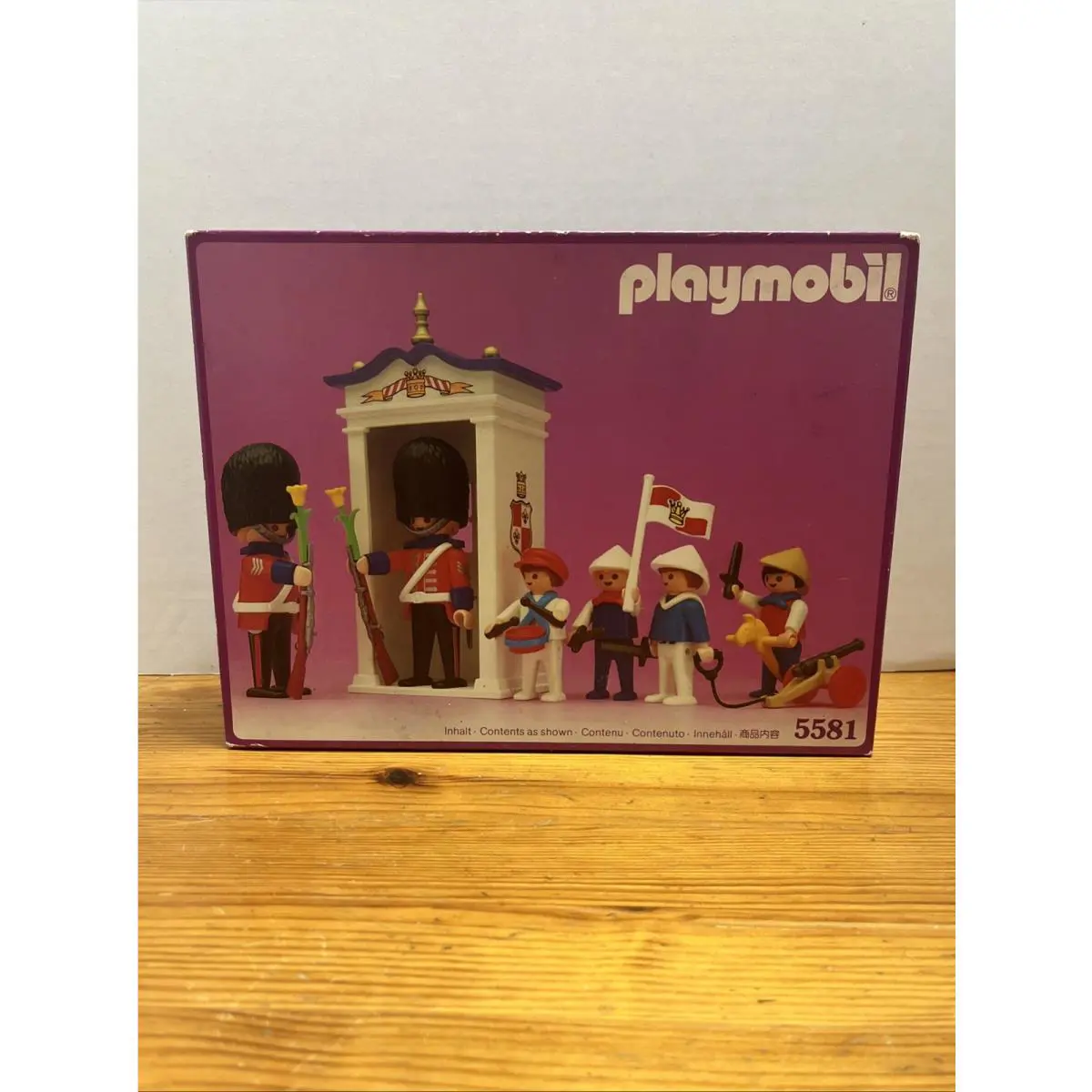 Playmobil 5581 Victorian Guards and Children Playset Vintage 1989