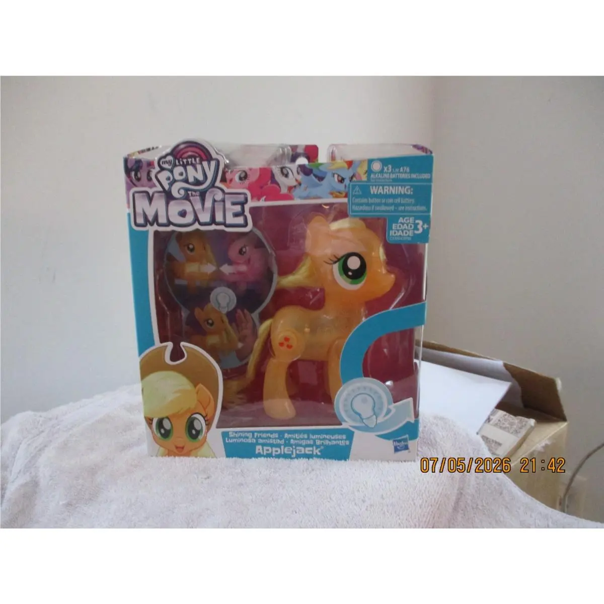 MY Little Pony The Movie Applejack Shining Friends 2016 3 +