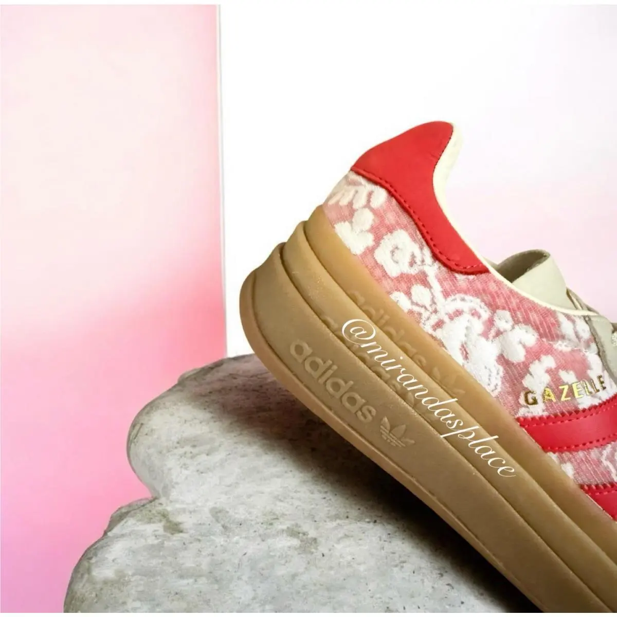 Adidas shoes - adidas Gazelle - Gazelle - JR8885 - Cloud White / Cream White / Better Scarlet (UPC: 197621541743) 1