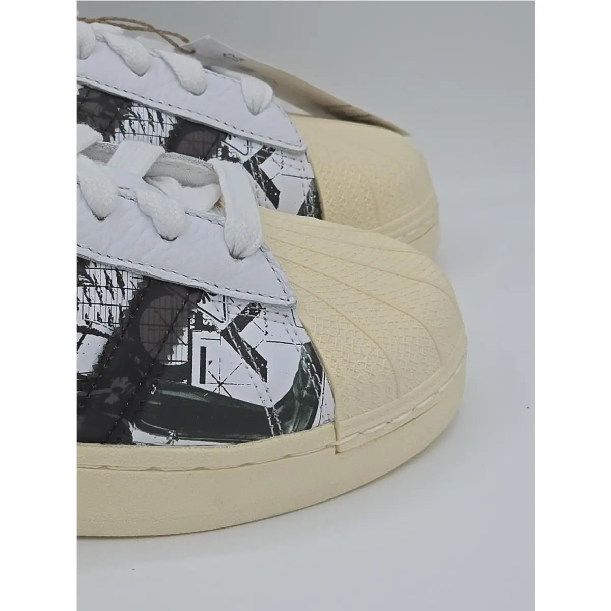 Adidas shoes - adidas Superstar - Superstar - IF9249 - CLOUD WHITE/CORE BLACK/GOLD METALLIC 2