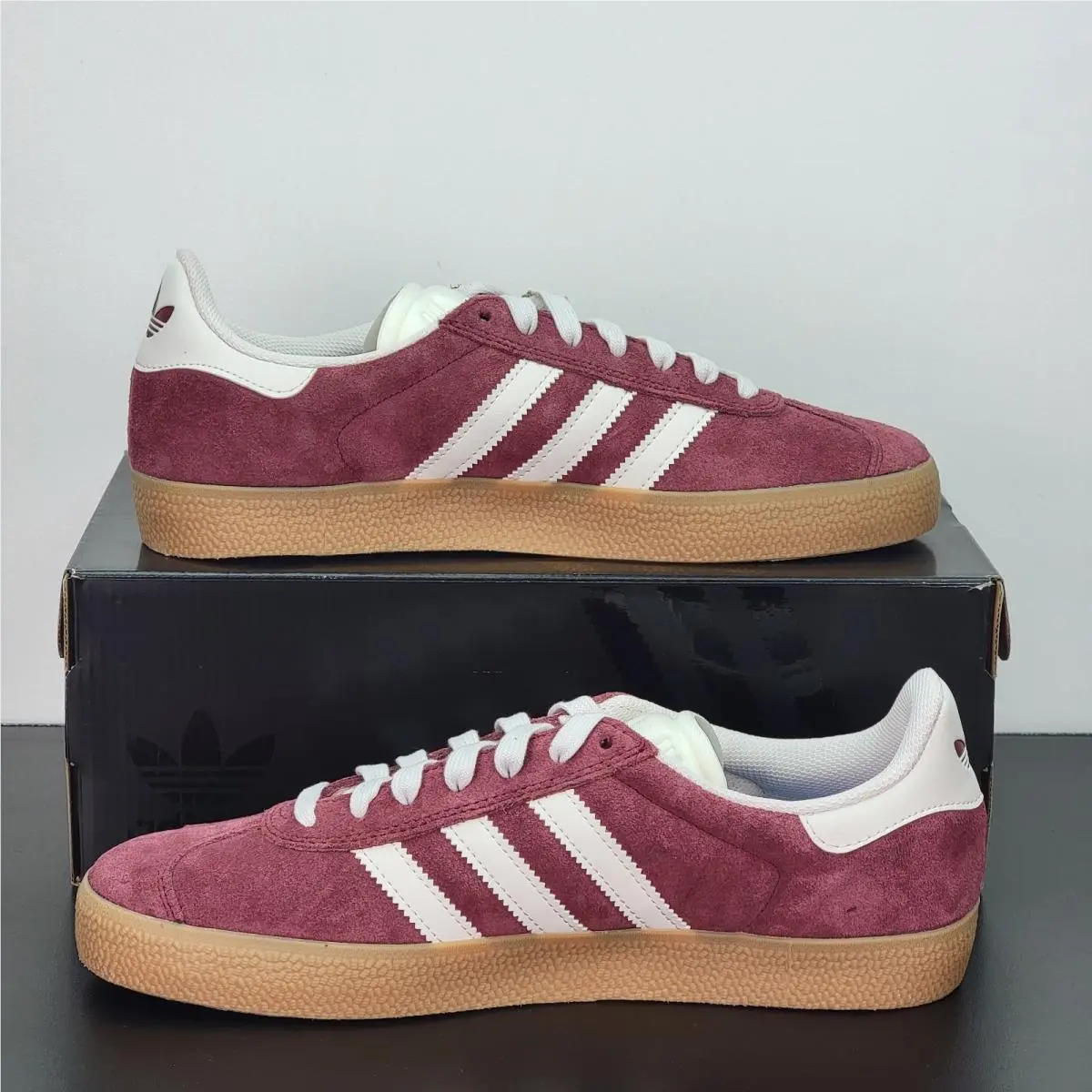 Adidas shoes - adidas Gazelle - Gazelle - JR2000 - Red 0