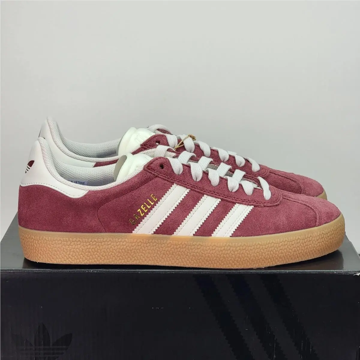 Adidas shoes - adidas Gazelle - Gazelle - JR2000 - Red 2