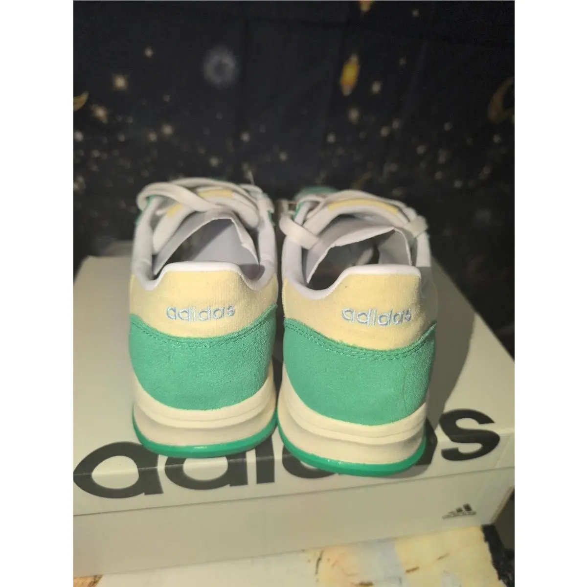 Adidas shoes - Green 2