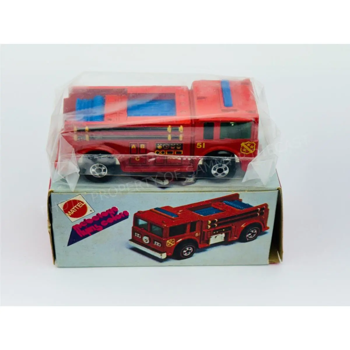 Hot Wheels Mebetoys Blackwall Fire Eater Red Flying Colors