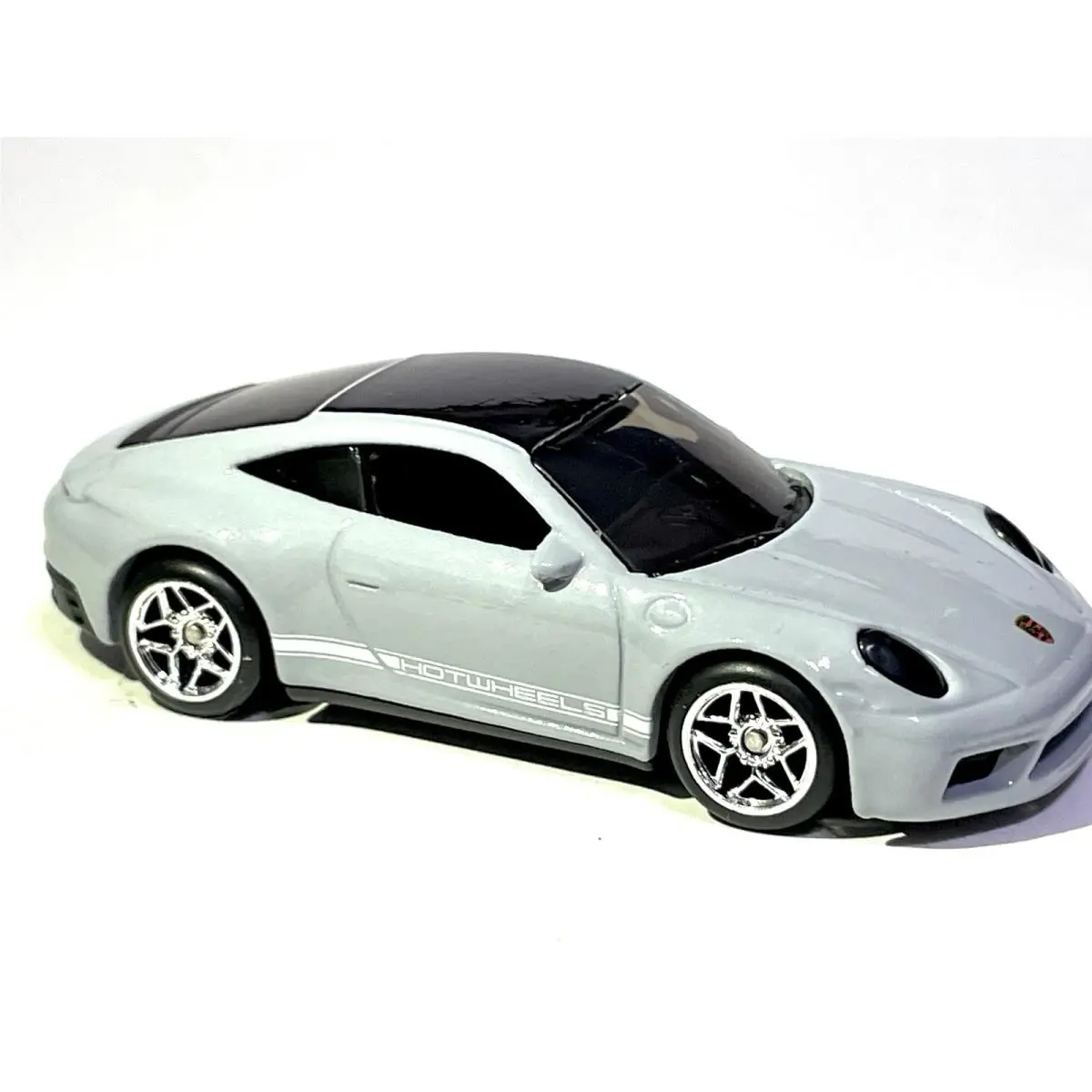Hot Wheels Custom Made Gray Porsche 911 Carrera T Real Riders Rubber Tires