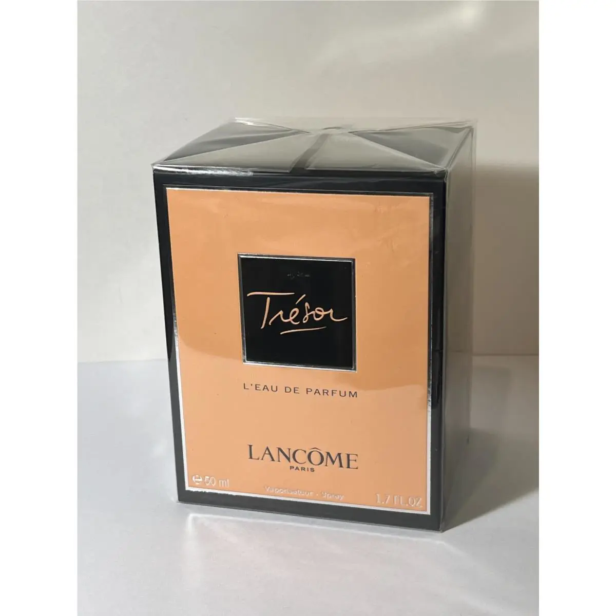Lancome Tresor Eau de Parfum Spray 1.7 oz/50 ml