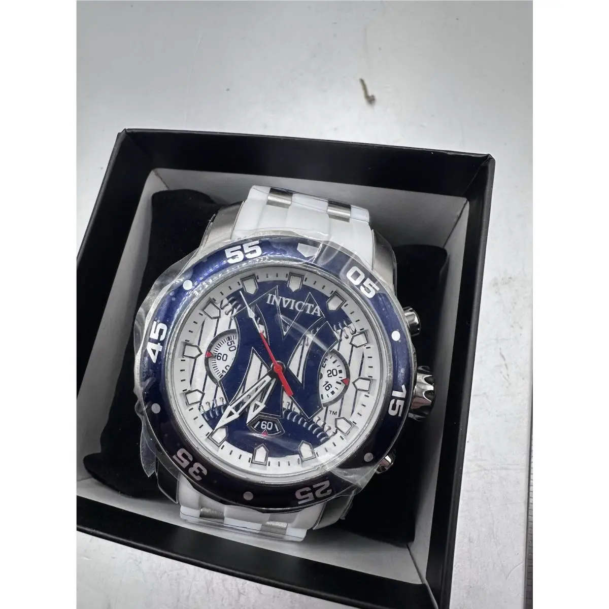 Invicta Mlb York Yankees Men`s 48mm Limited Blue Chrono Watch 49874 - Dial: Black, Blue, Silver, White, Band: White, Bezel: Blue, Silver