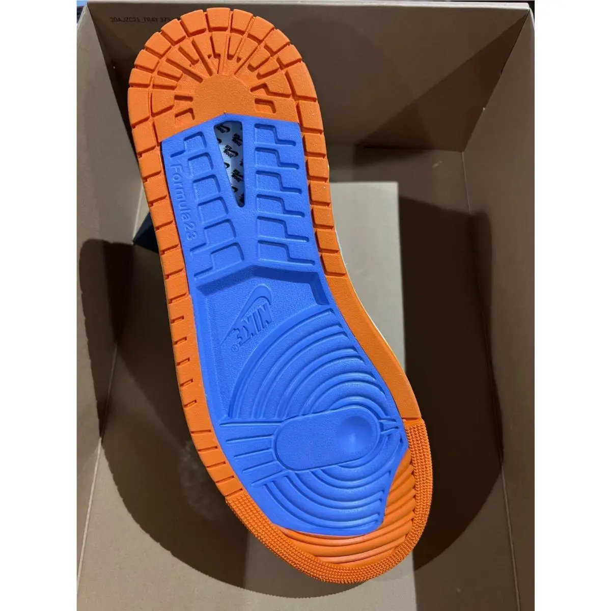 Nike shoes - DV1307184 - DV1307-184 - SAIL/ALPHA ORANGE ROYAL PULSE 5