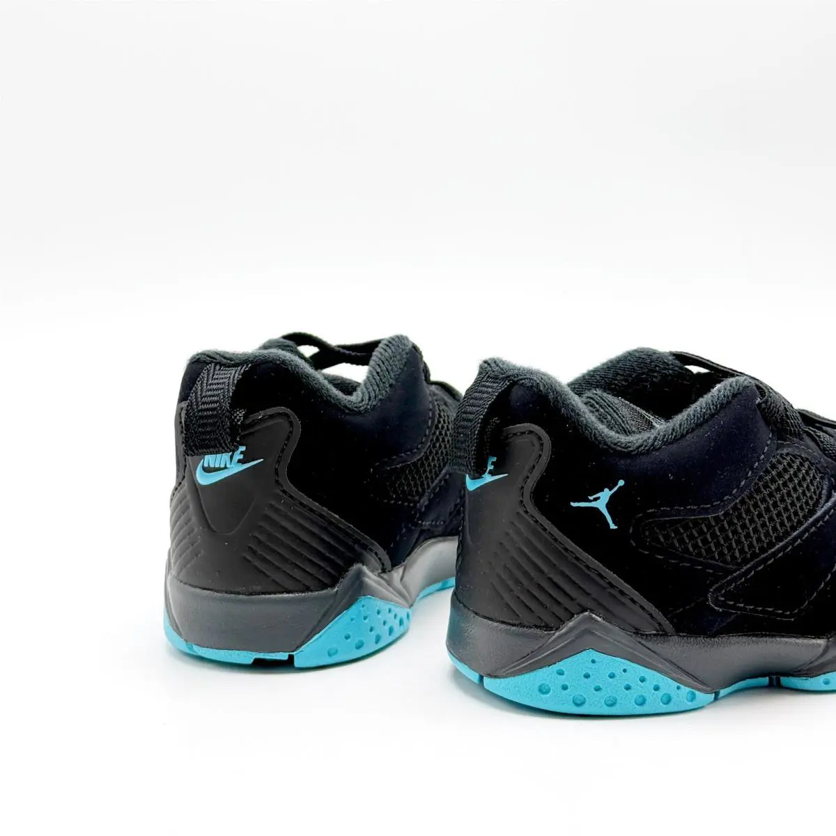 Nike shoes - Black 2