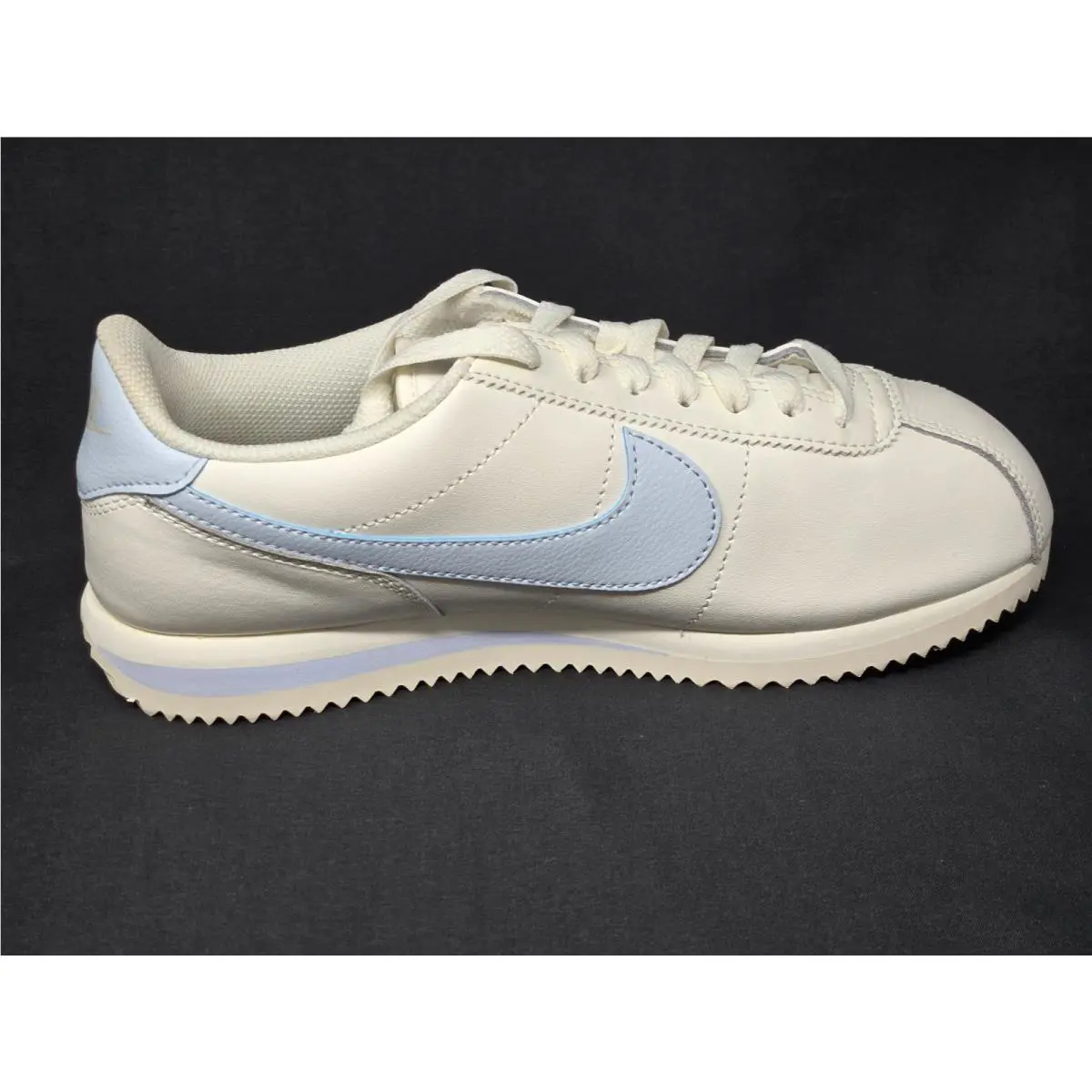 Nike shoes - Nike Cortez - Cortez - DN1791-112 - White 3