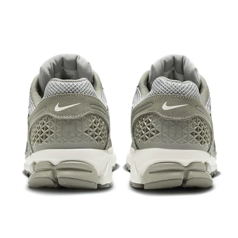 Nike shoes - HF1553 002 - HF1553 002 - Dark Stucco/Phantom 4