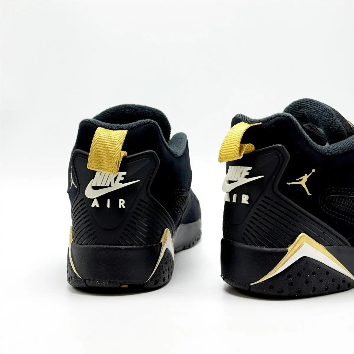 Nike shoes - Black 6