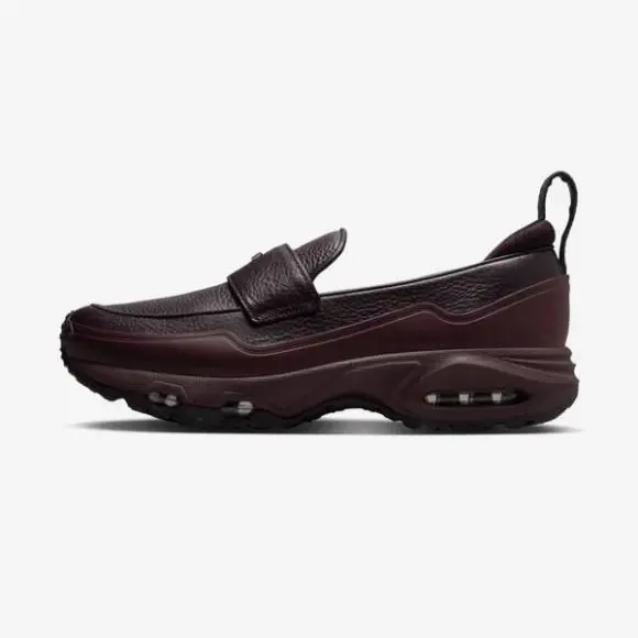 Nike shoes - Red 4