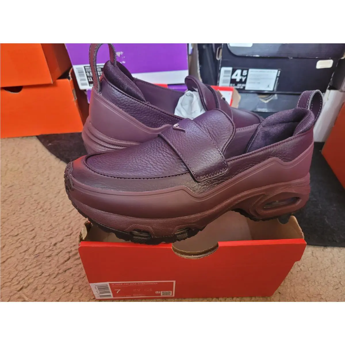 Nike shoes - Red 5