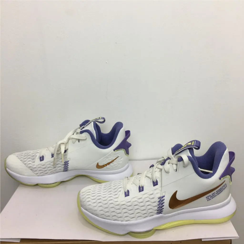Nike shoes - Metallic/Metallic Bronze/ Purple 8