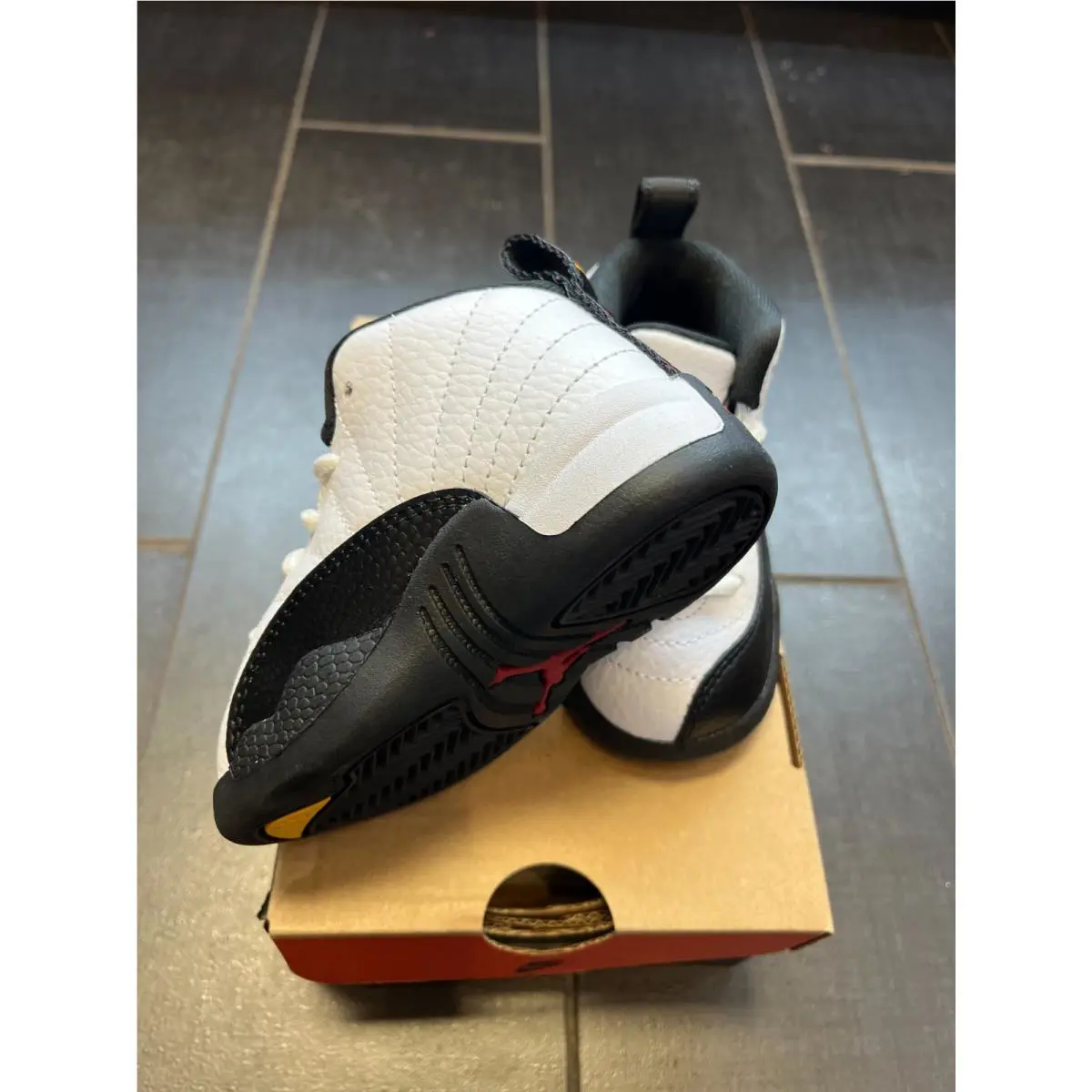 Nike shoes - Air Jordan 12 - Air - Black 0