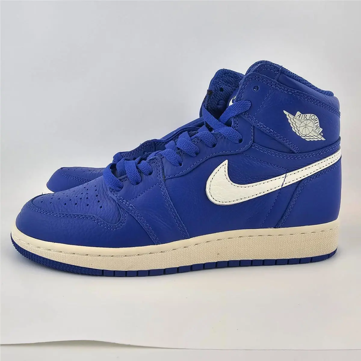 Nike shoes - Air Jordan 1 - Air - 575441-401 - Blue (UPC: 826220888743) 4