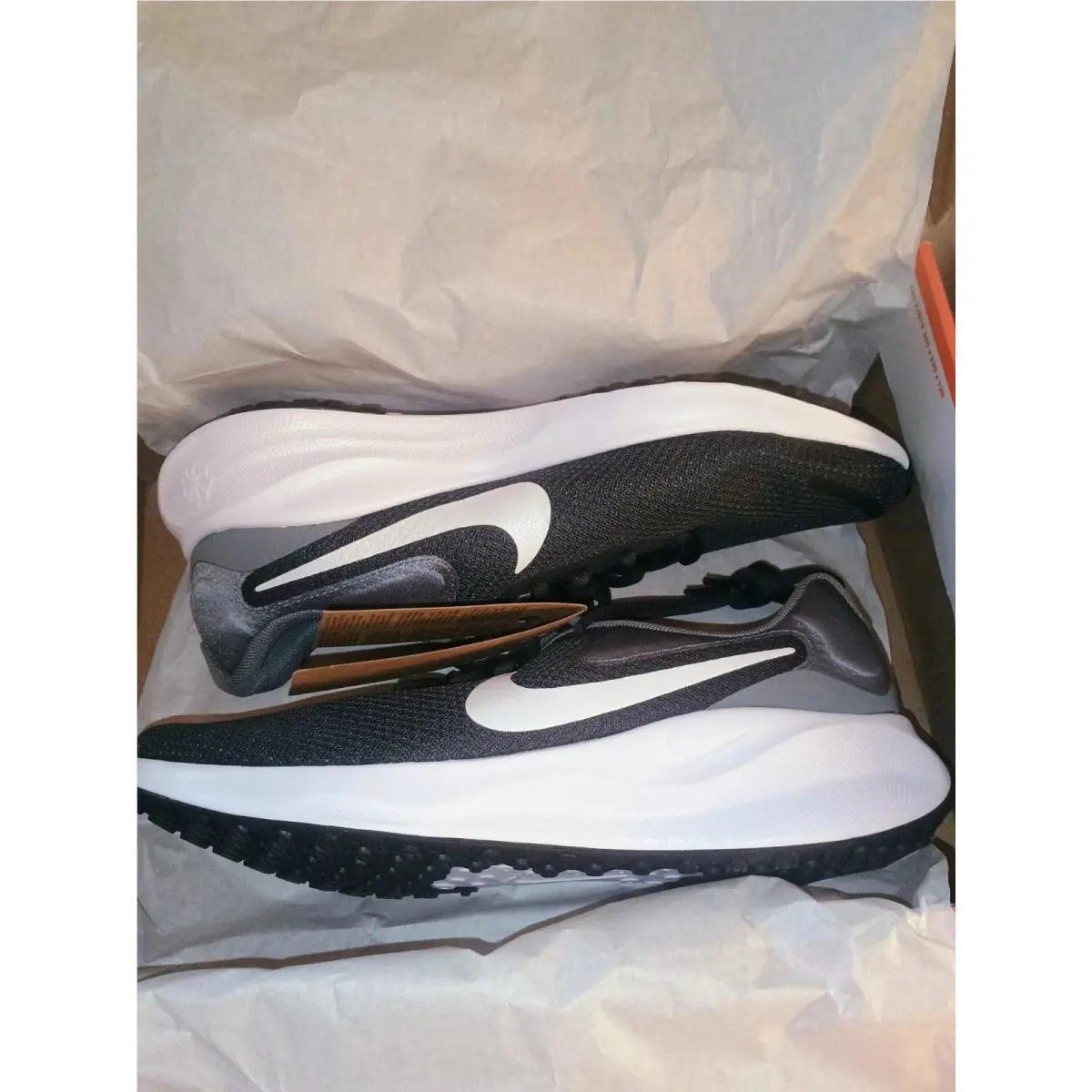 Nike shoes - Revolution 7 - Revolution - FB2207-007 - Gray 5