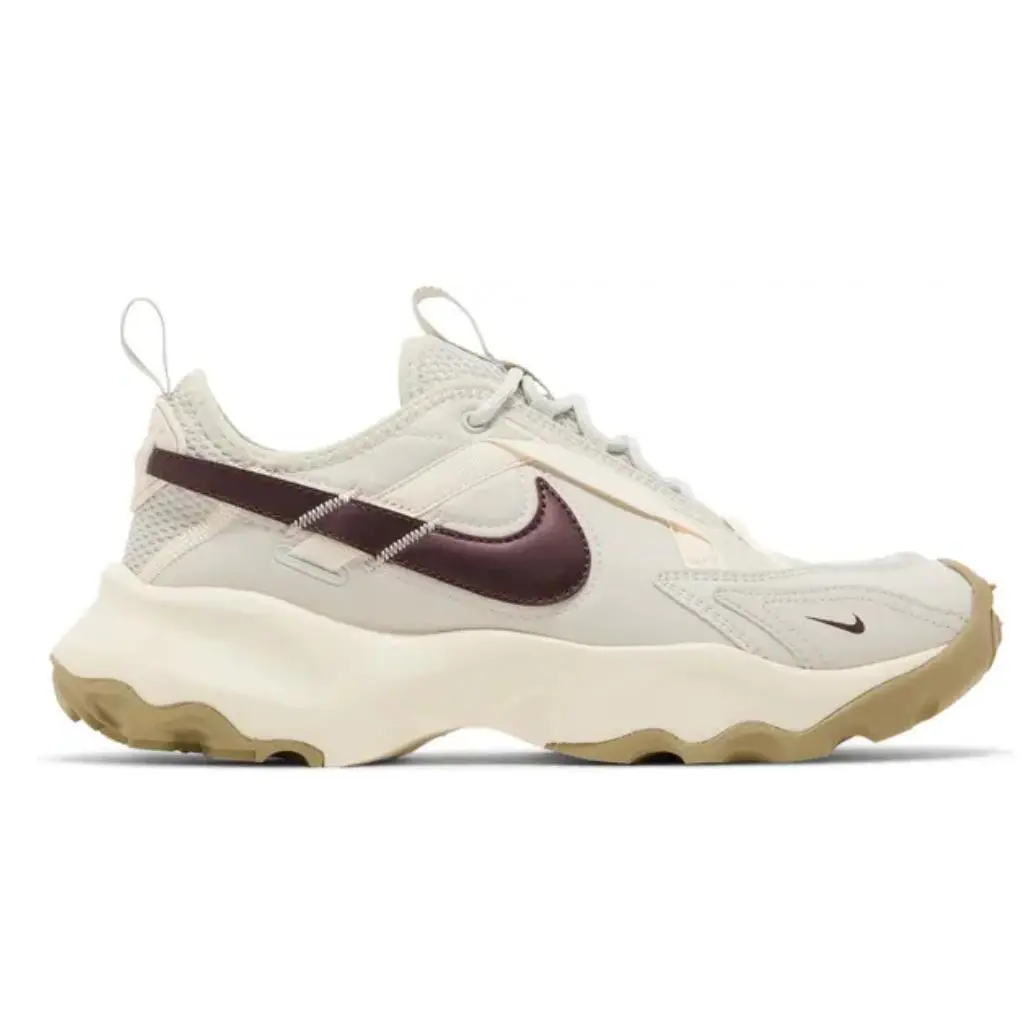 Nike shoes - Nike TC 7900 - DD9682-003 - Ivory 0