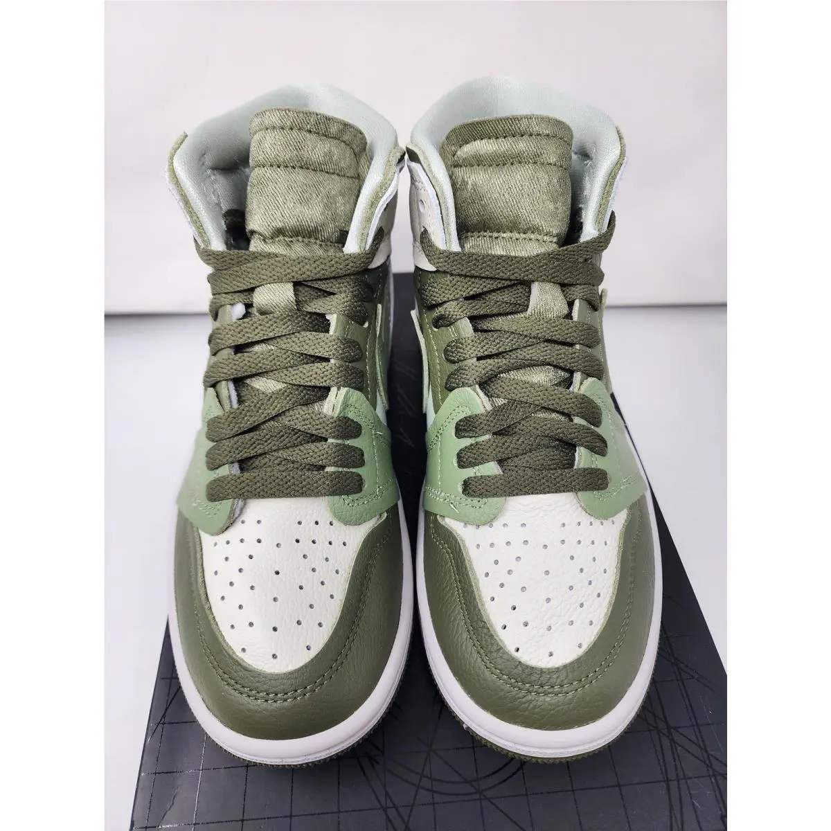 Nike shoes - Unknown - Unknown - FB9891-201 - Green 4