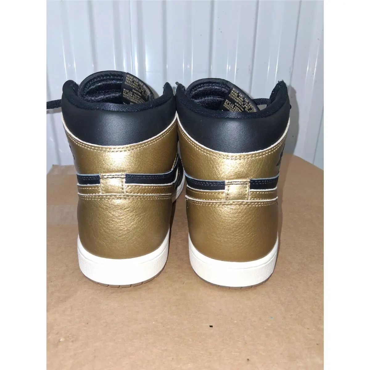 Nike shoes - Nike Air Jordan 1 - Air - Black 3