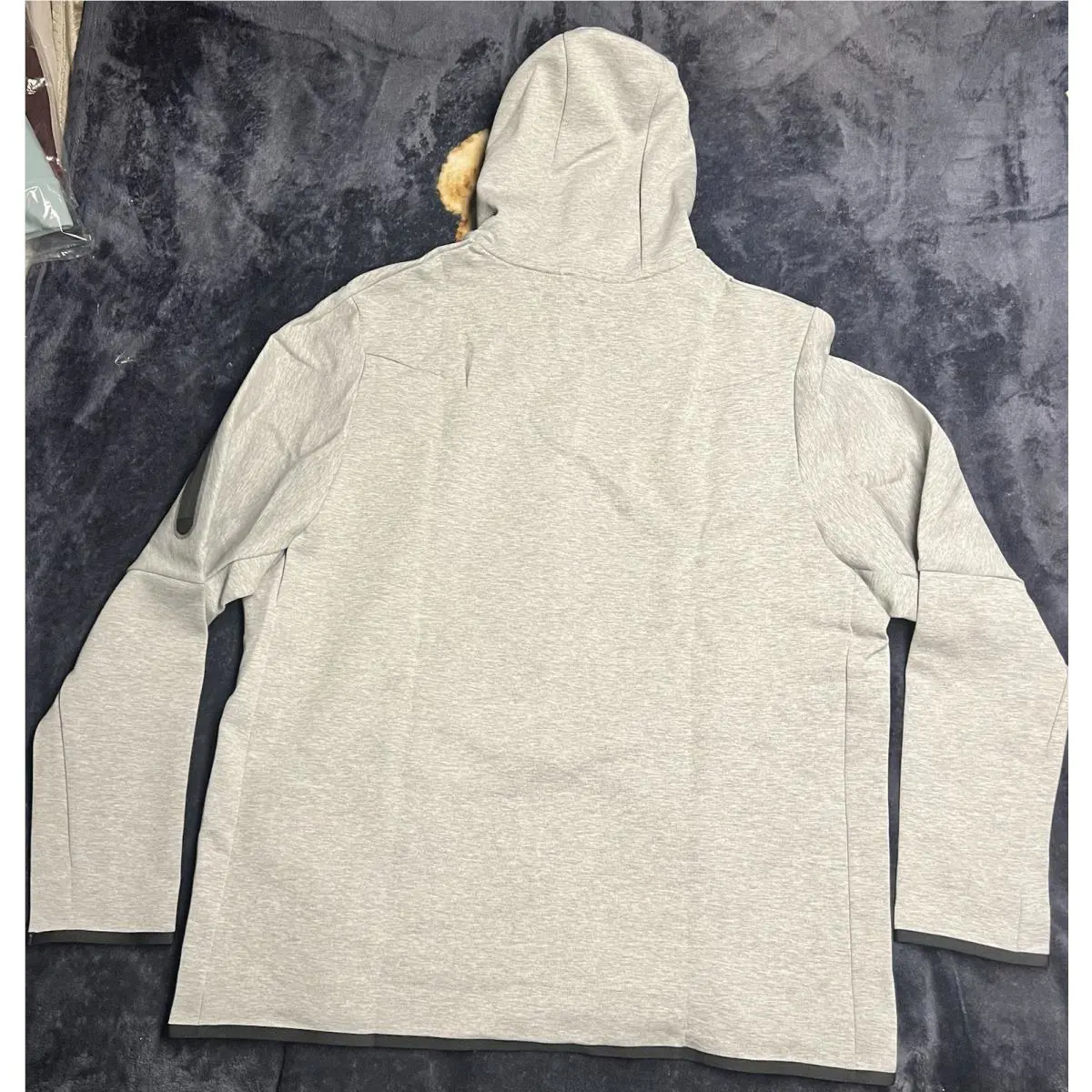 Nike clothing - Gray 3