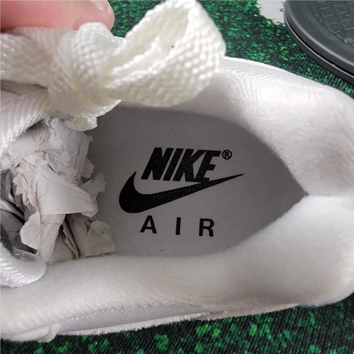 Nike shoes - White 5