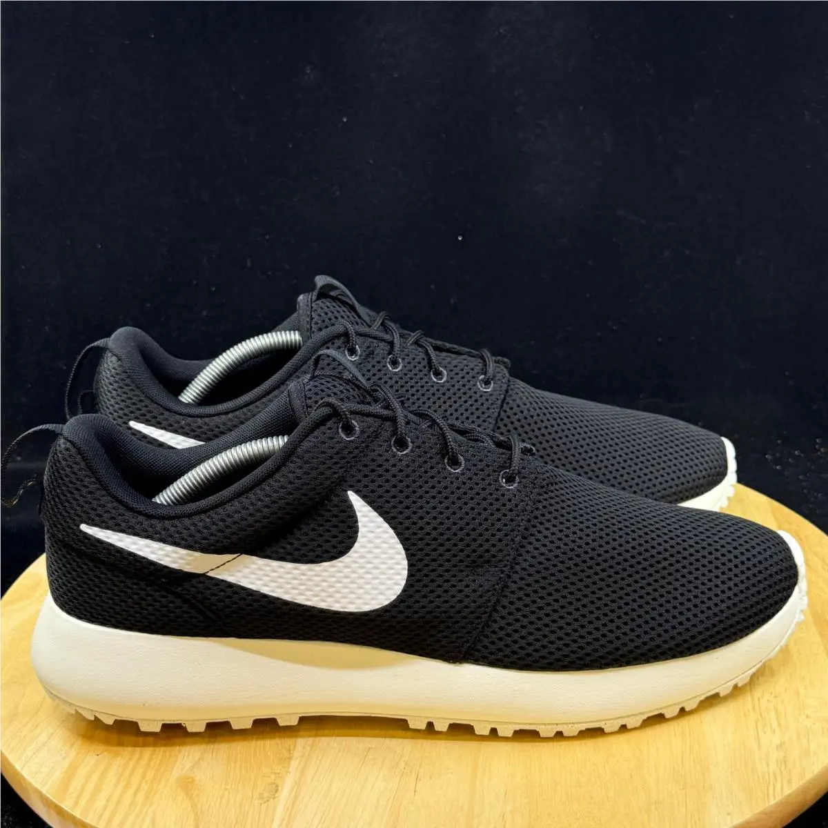 Nike shoes - Black 3