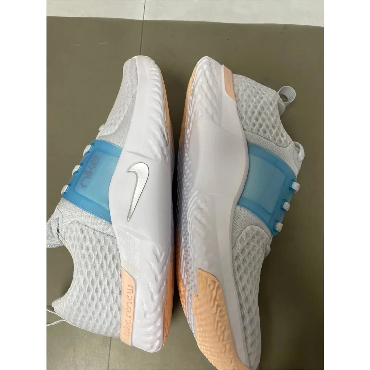 Nike shoes - Nike Renew In-Season - Renew - Multicolor 0